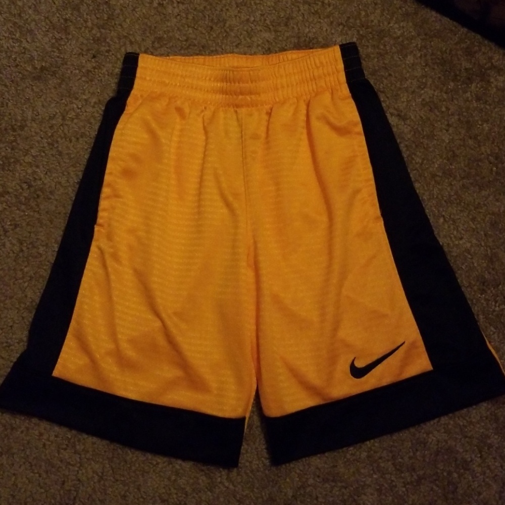 Boys Nike shorts